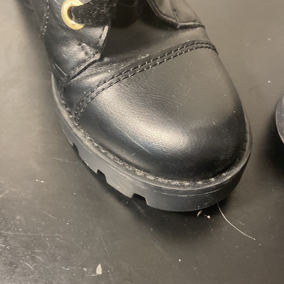 Guess Gomez Ankles Boots - Picture 12 of 14